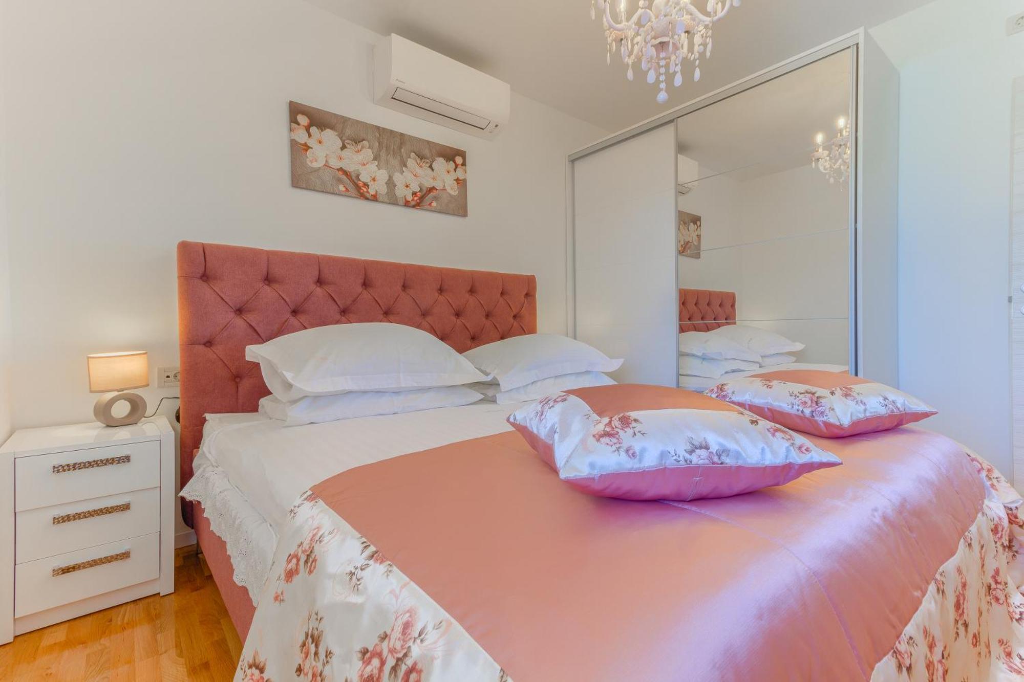 Villa Arijana -More Слатине Екстер'єр фото